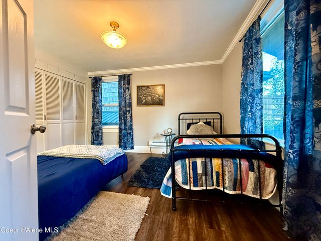 124 W Idaho Ave, Kellogg, ID 83837