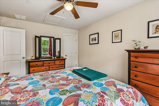 1457 GILBERT RD, Arnold, MD 21012