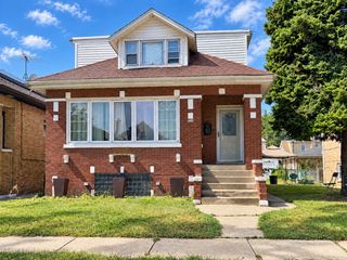 3240 CUYLER Avenue, Berwyn, IL 60402