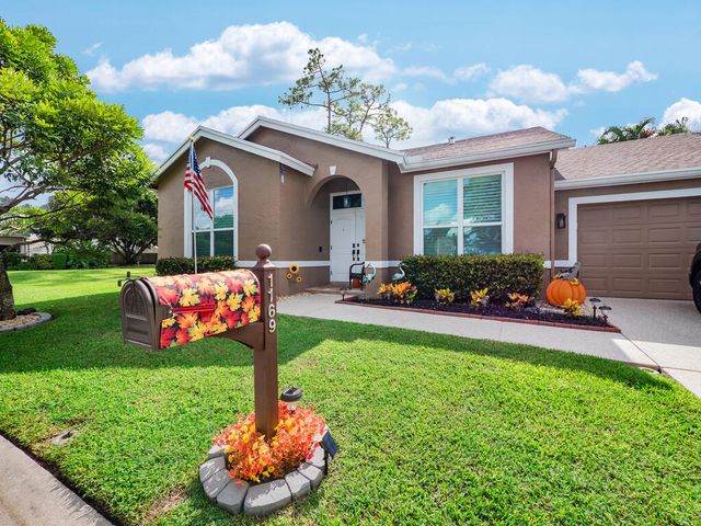 1169 MOURNING DOVE Lane, Wellington, FL 33414