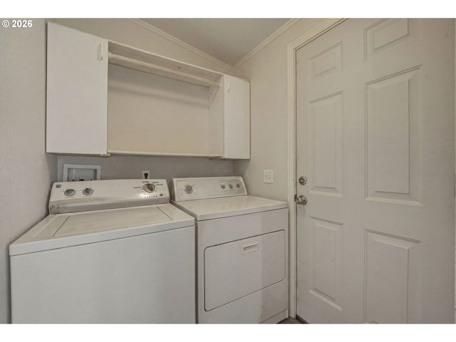 34191 EL ROBLE Ave, Eugene, OR 97405