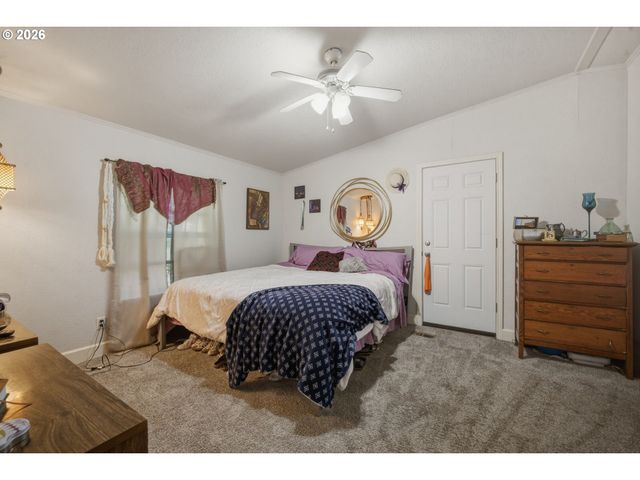 34191 EL ROBLE Ave, Eugene, OR 97405