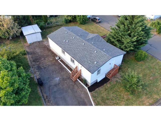 34191 EL ROBLE Ave, Eugene, OR 97405