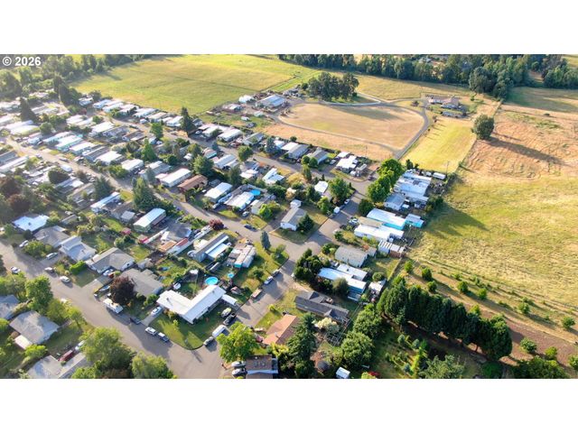 34191 EL ROBLE Ave, Eugene, OR 97405