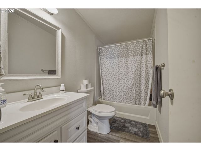 34191 EL ROBLE Ave, Eugene, OR 97405