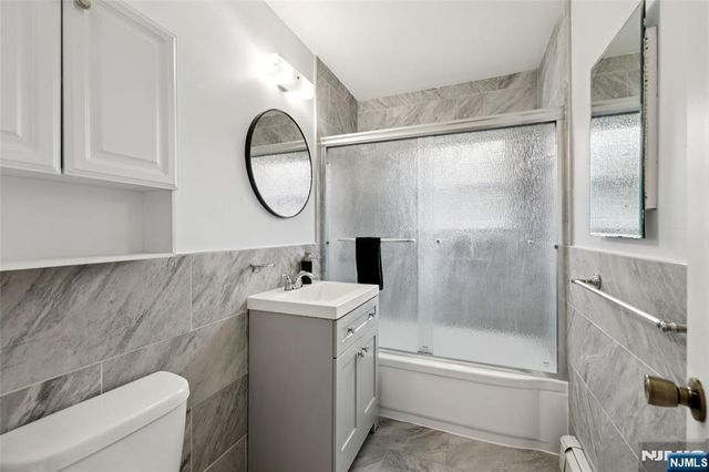 35 Edgewater, Edgewater, NJ 07020