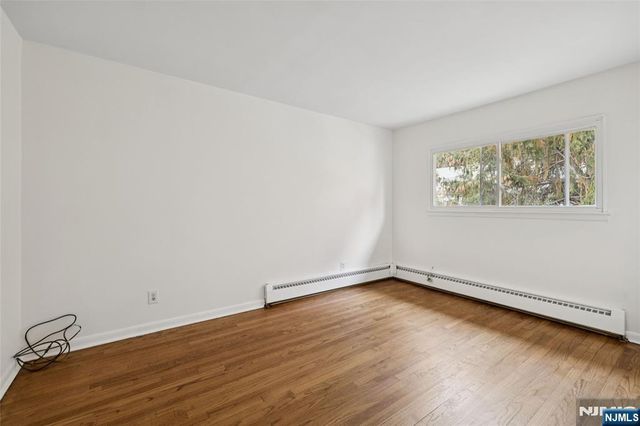 35 Edgewater, Edgewater, NJ 07020