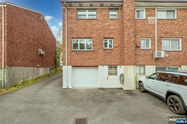 35 Edgewater, Edgewater, NJ 07020