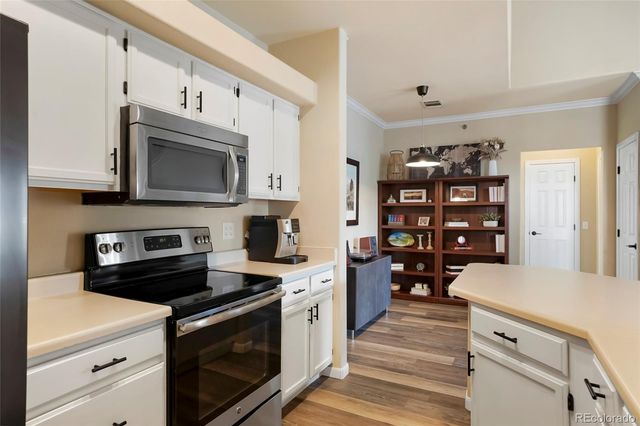 6009 Castlegate Drive C25, Castle Rock, CO 80108