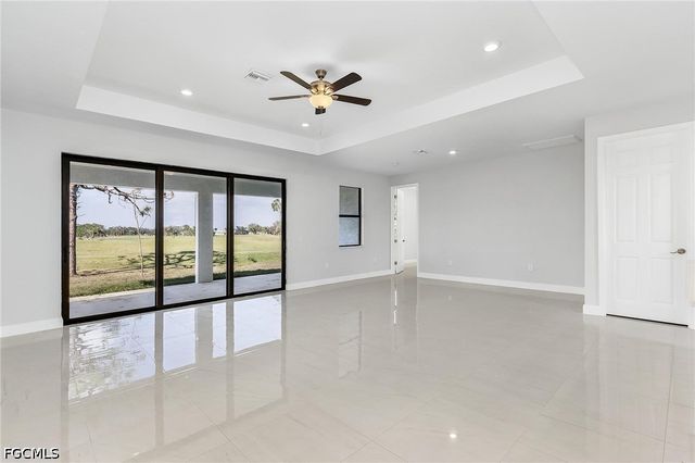 2708 Diplomat PKWY W, Cape Coral, FL 33993