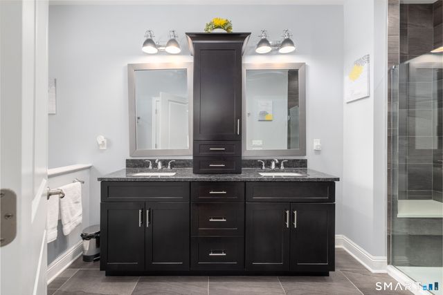 8 Woodland Path 8, Beacon Falls, CT 06403