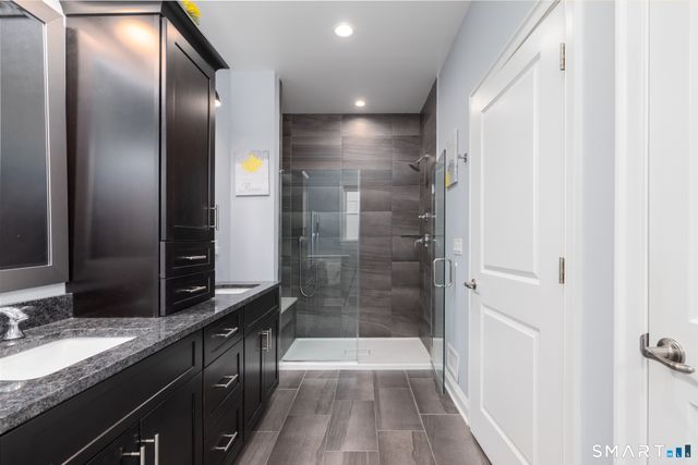 8 Woodland Path 8, Beacon Falls, CT 06403