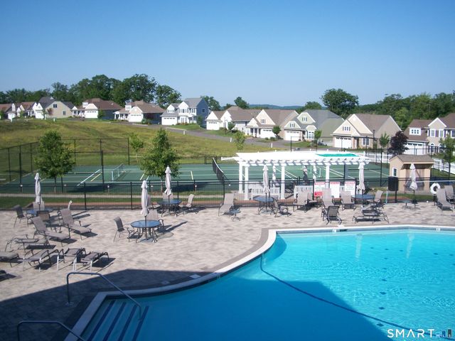 8 Woodland Path 8, Beacon Falls, CT 06403