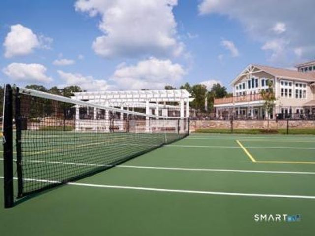 8 Woodland Path 8, Beacon Falls, CT 06403