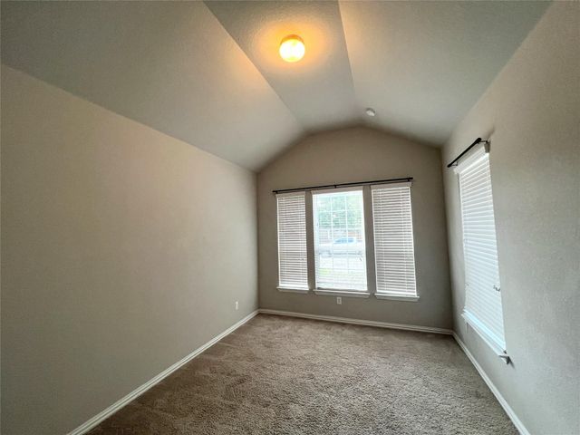 613 Palmilla ST, Leander, TX 78641