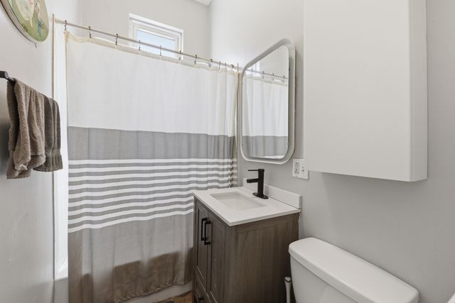 3819 S Wabash Avenue, Chicago, IL 60653
