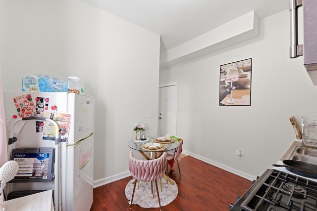 3819 S Wabash Avenue, Chicago, IL 60653