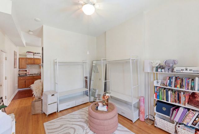 3819 S Wabash Avenue, Chicago, IL 60653