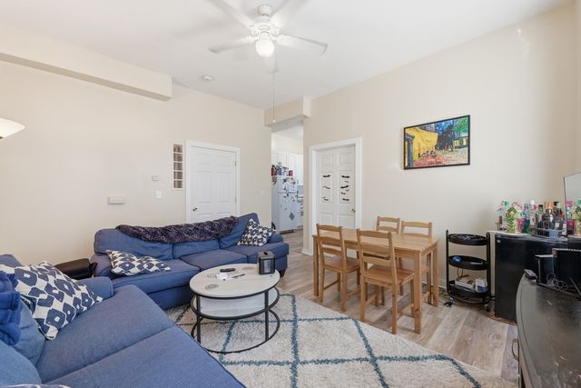 3819 S Wabash Avenue, Chicago, IL 60653