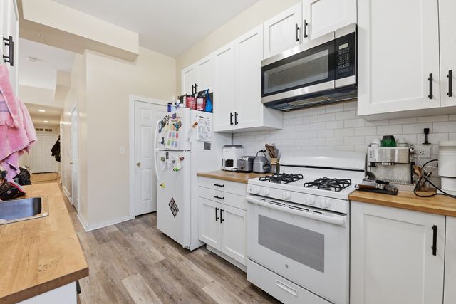 3819 S Wabash Avenue, Chicago, IL 60653