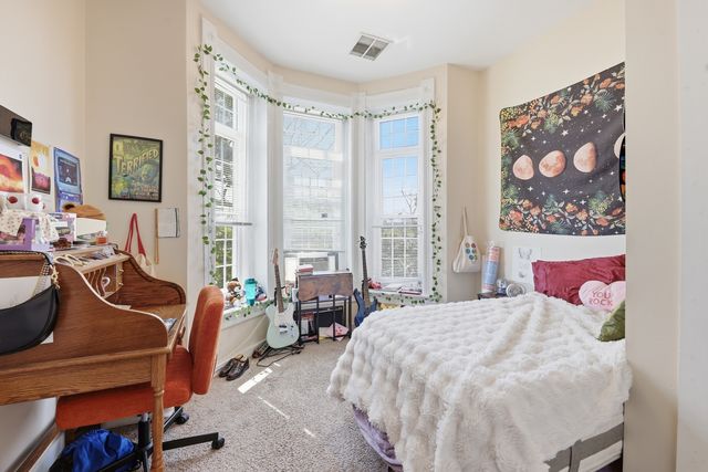 3819 S Wabash Avenue, Chicago, IL 60653