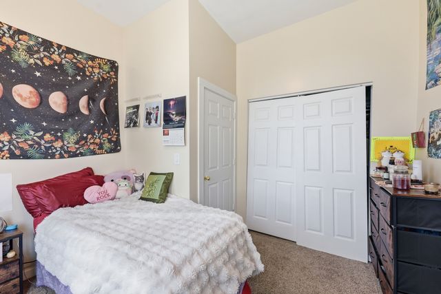 3819 S Wabash Avenue, Chicago, IL 60653