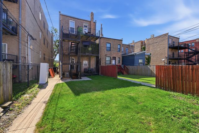 3819 S Wabash Avenue, Chicago, IL 60653