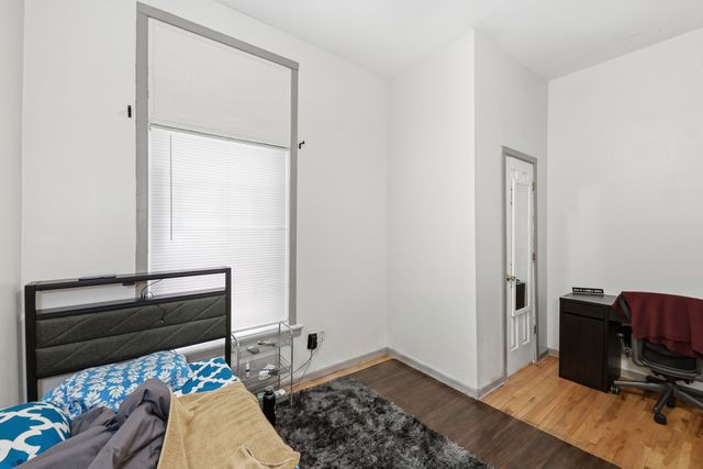 3819 S Wabash Avenue, Chicago, IL 60653