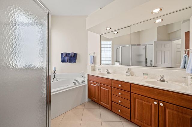 2501 Country Golf Drive, Wellington, FL 33414