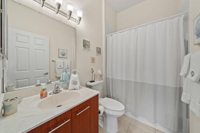 2501 Country Golf Drive, Wellington, FL 33414