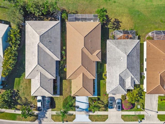 2501 Country Golf Drive, Wellington, FL 33414