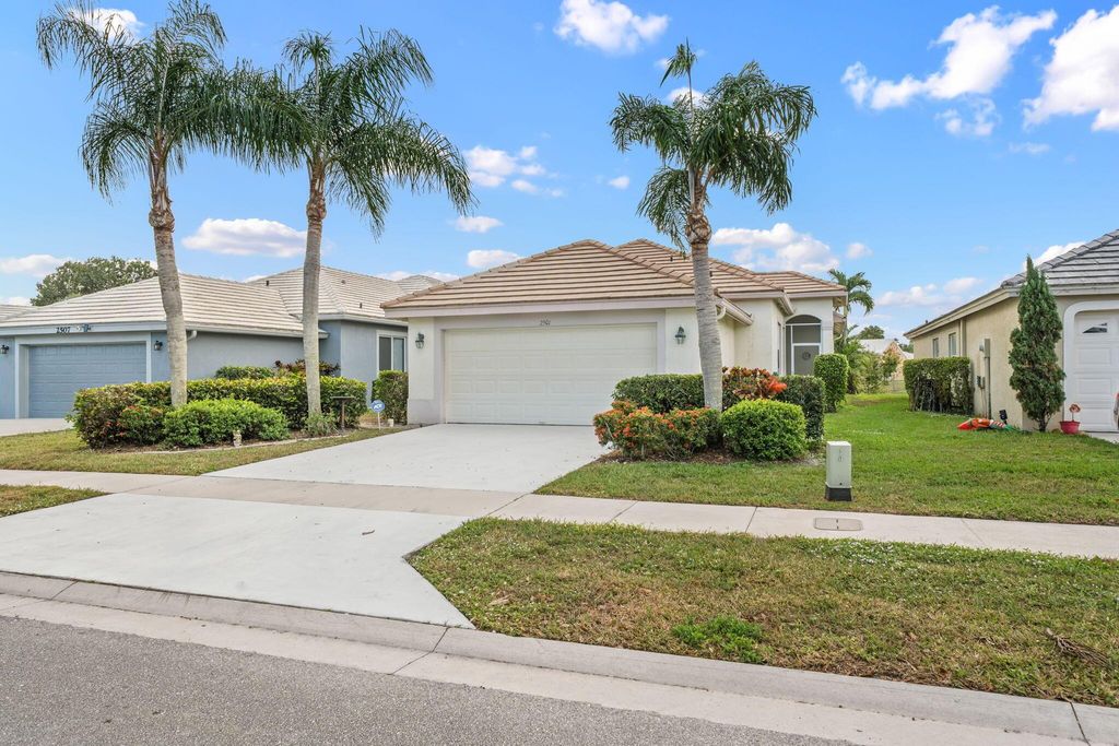 2501 Country Golf Drive, Wellington, FL 33414