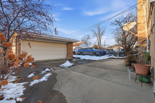 1426 N ROHDE Avenue, Berkeley, IL 60163