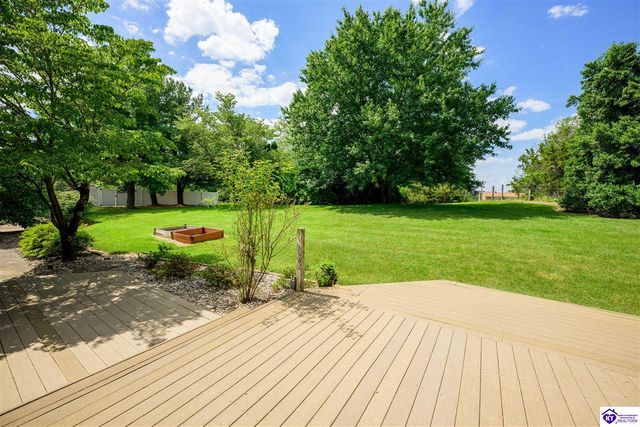 368 Woodsbend Drive, Elizabethtown, KY 42701