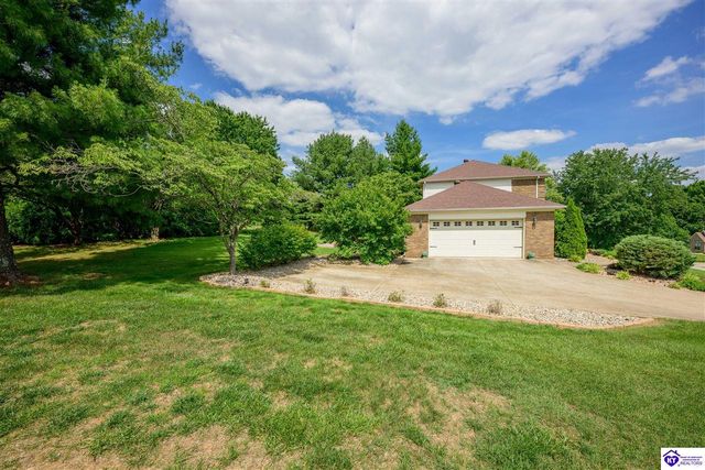 368 Woodsbend Drive, Elizabethtown, KY 42701