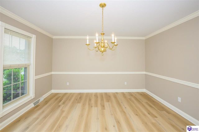 368 Woodsbend Drive, Elizabethtown, KY 42701