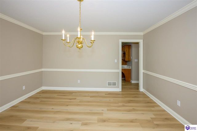 368 Woodsbend Drive, Elizabethtown, KY 42701