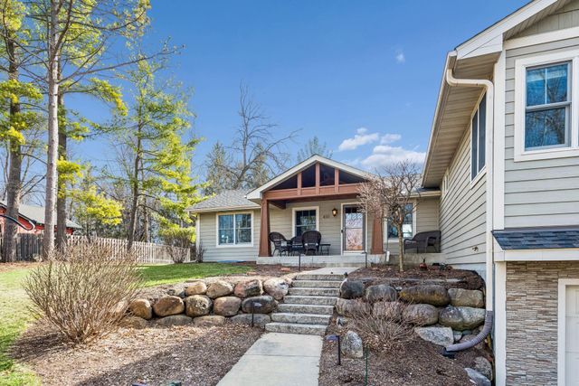 450 Willow Drive S, Orono, MN 55356