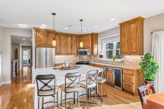 450 Willow Drive S, Orono, MN 55356