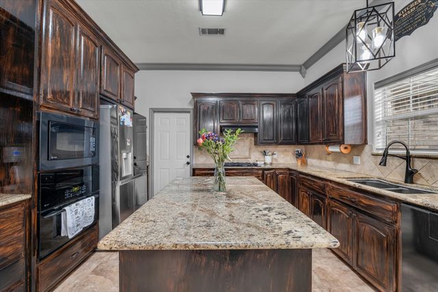403 Gibraltar Lane, Lorena, TX 76655