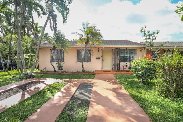 12830 SW 55th St, Miami, FL 33175