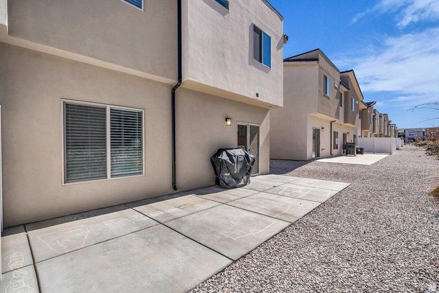 5654 S DUEL LN, St. George, UT 84790