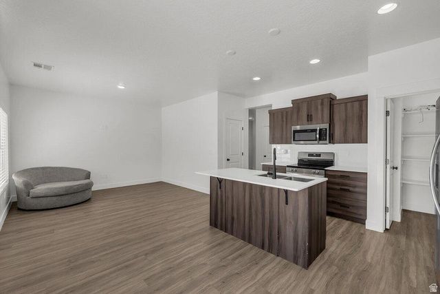 5654 S DUEL LN, St. George, UT 84790