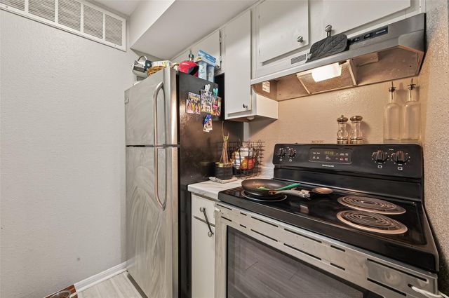 1516 Bay Area Boulevard P10, Houston, TX 77058