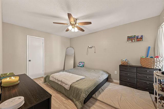 1516 Bay Area Boulevard P10, Houston, TX 77058