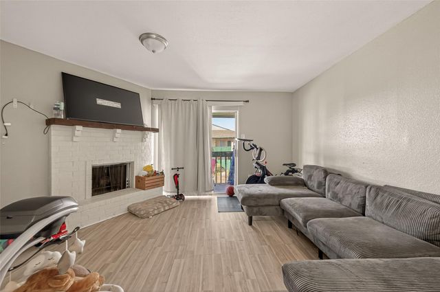 1516 Bay Area Boulevard P10, Houston, TX 77058