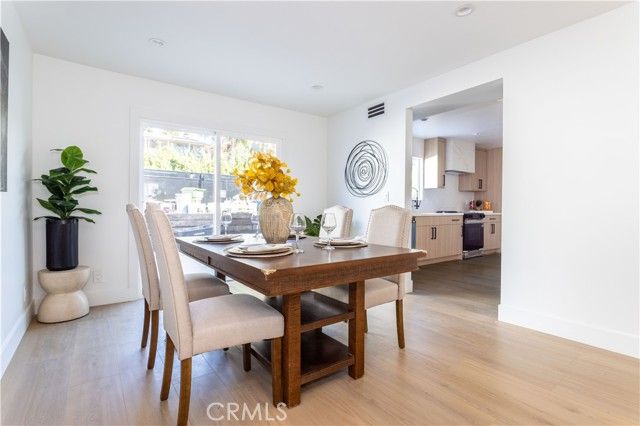 16235 Plummer, North Hills (los Angeles), CA 91343