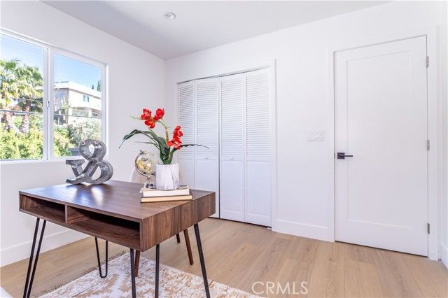 16235 Plummer, North Hills (los Angeles), CA 91343