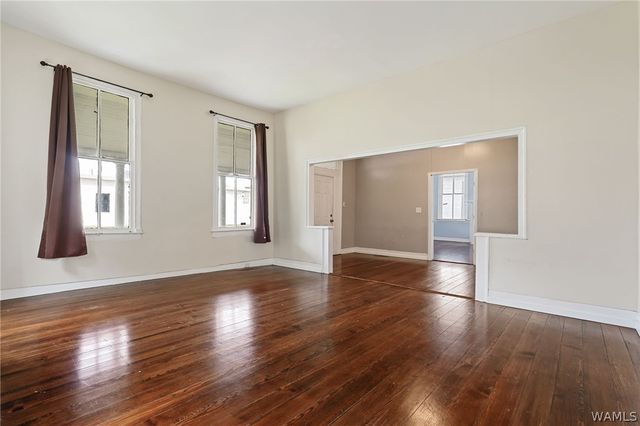 1305 Queen City Avenue, Tuscaloosa, AL 35401