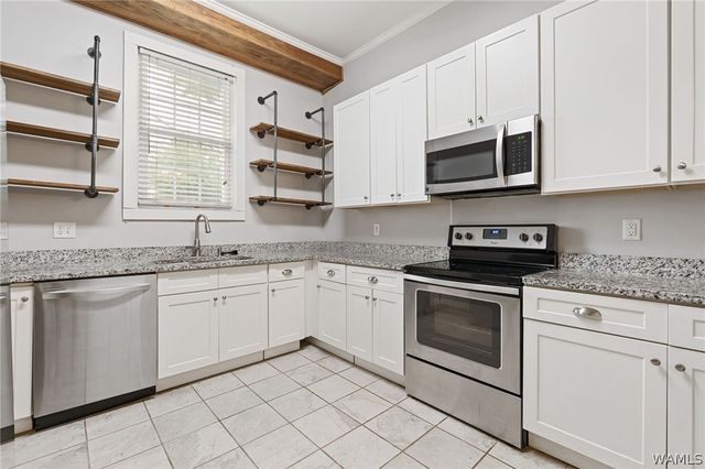 1305 Queen City Avenue, Tuscaloosa, AL 35401